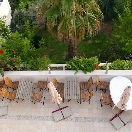 Garni Stefi! 3* Supetarska Draga