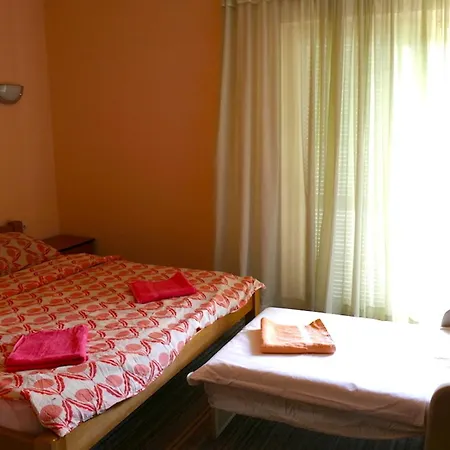 Garni Stefi! Frühstückspension Supetarska Draga